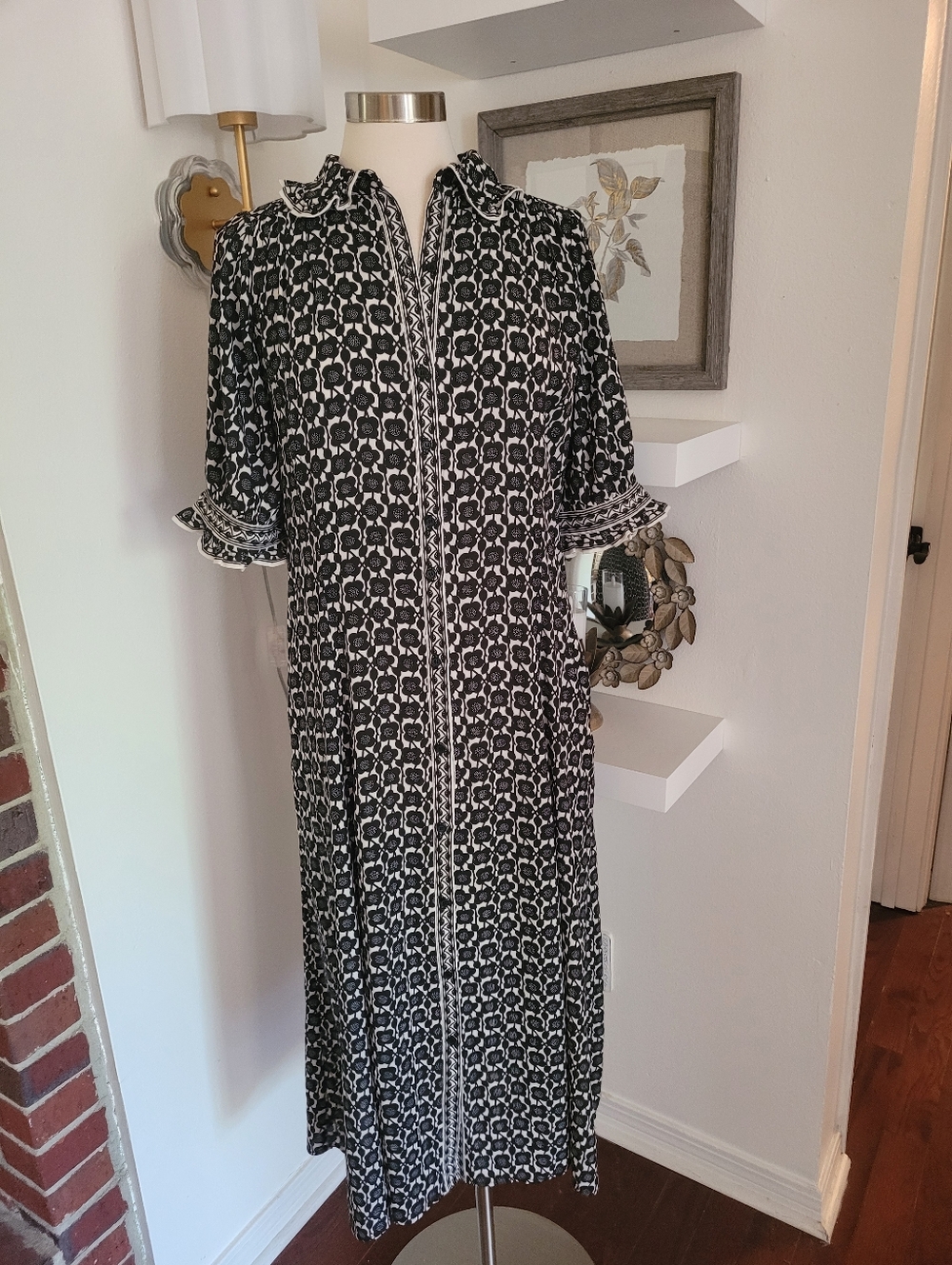 Max Studio Black and White Geometric-Print Midi Dress - Picture 6 of 12